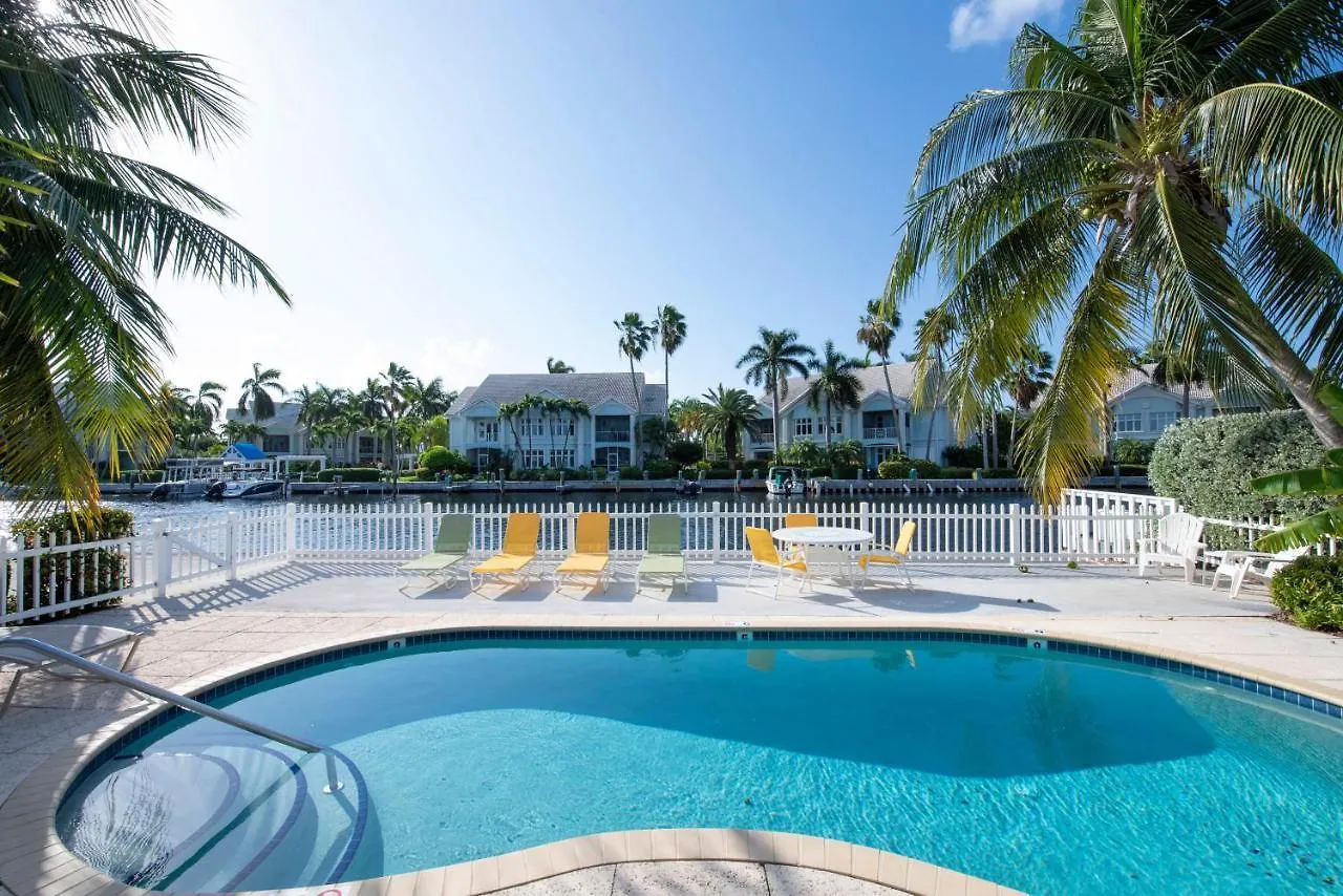 Snug Harbour View Condo #1 George Town Dom wakacyjny