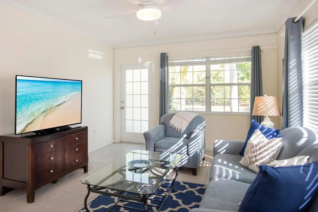 Snug Harbour View Condo #1 George Town Kajmany